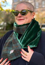 Dark Green Harris Tweed/Velvet Scarf